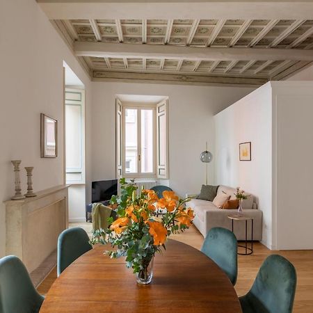 Iflat Wonder At The Pantheon Apartment Rome Bagian luar foto
