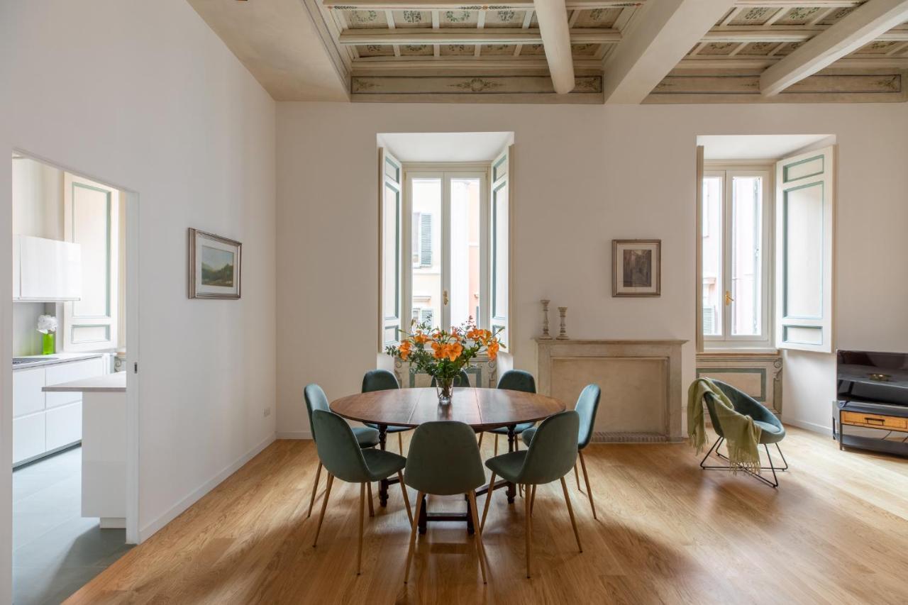 Iflat Wonder At The Pantheon Apartment Rome Bagian luar foto