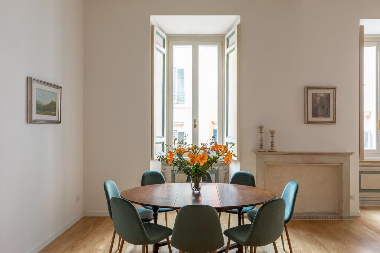 Iflat Wonder At The Pantheon Apartment Rome Bagian luar foto