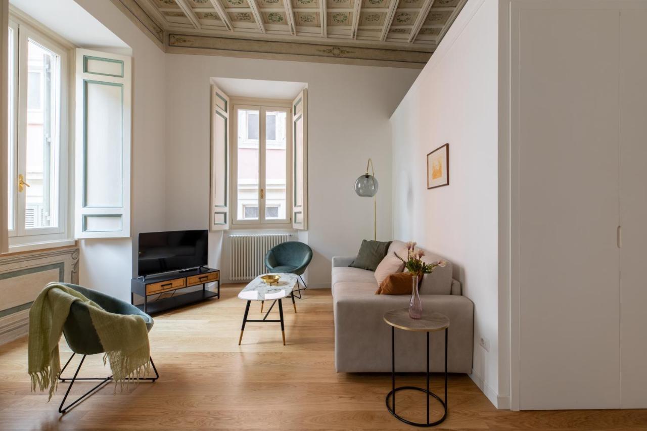 Iflat Wonder At The Pantheon Apartment Rome Bagian luar foto